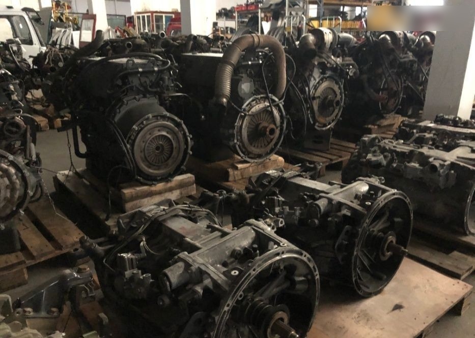 Motor Euro 5 - dezmembrari MAN TGX truck - Moottori - Kuorma-auto: kuva Motor Euro 5 - dezmembrari MAN TGX truck - Moottori - Kuorma-auto Motor Euro 5 - dezmembrari MAN TGX truck - Moottori - Kuorma-auto: kuva Motor Euro 5 - dezmembrari MAN TGX truck - Moottori - Kuorma-auto