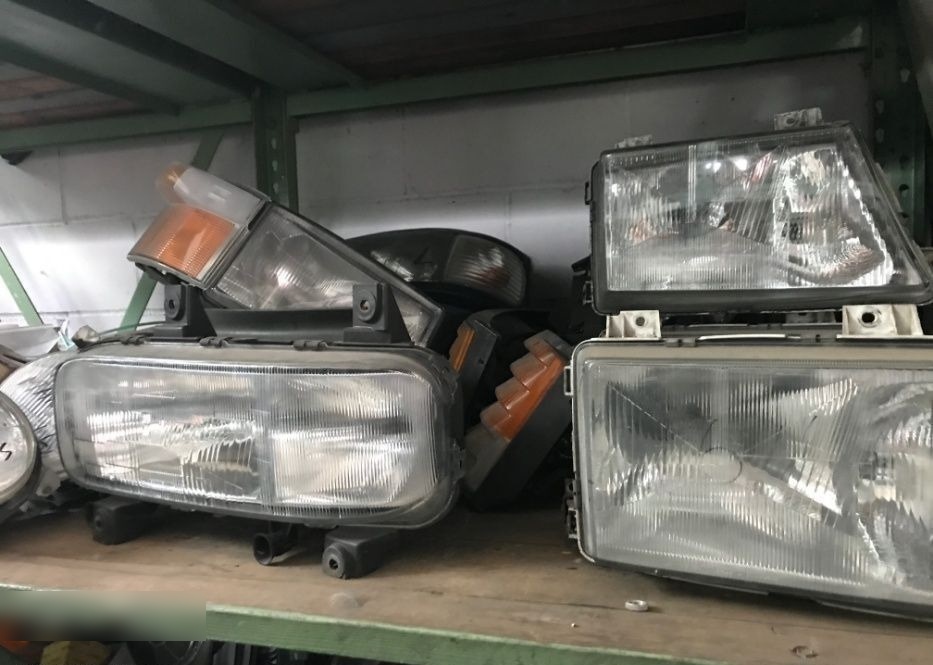 - Etulyhty - Kuorma-auto: kuva - Etulyhty - Kuorma-auto - Etulyhty - Kuorma-auto: kuva - Etulyhty - Kuorma-auto