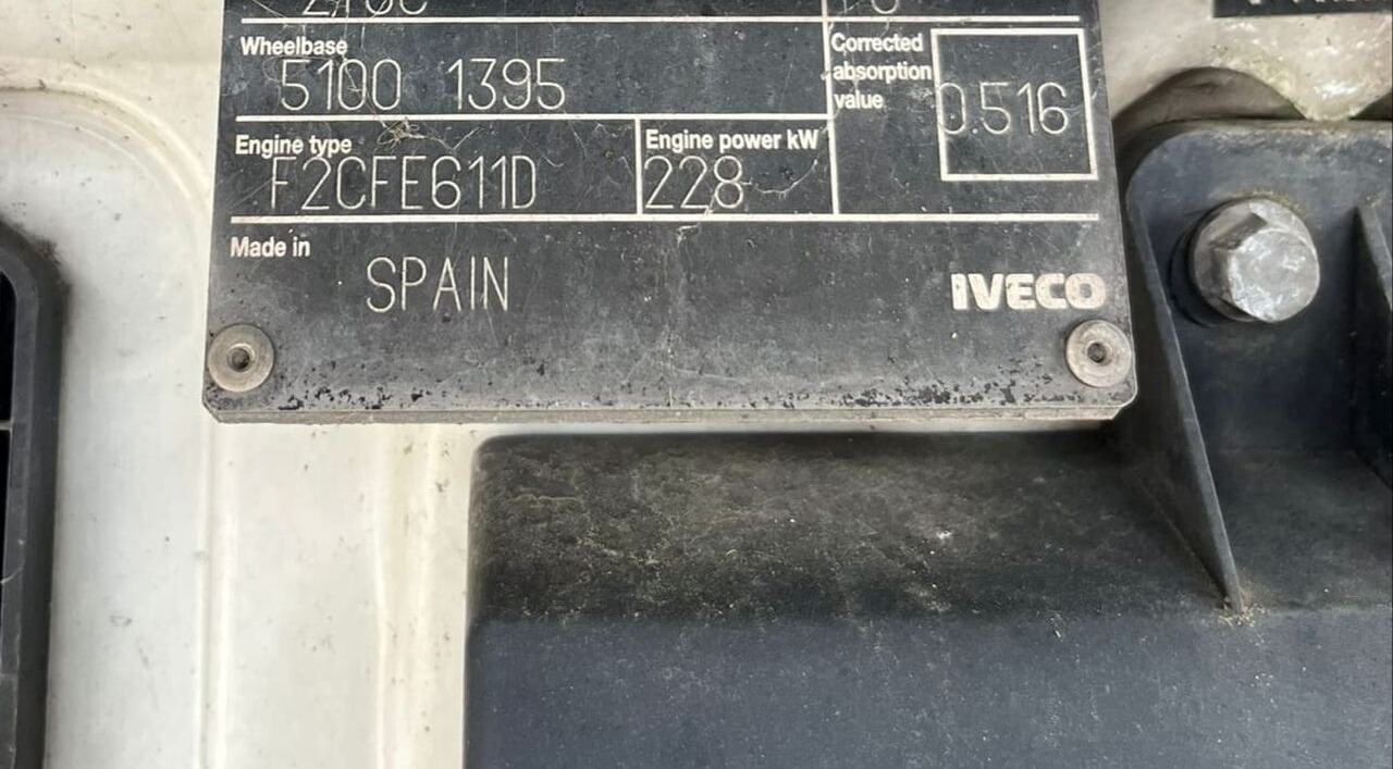 IVECO Stralis Cursor 9 IVECO STRALIS truck - Moottori - Kuorma-auto: kuva IVECO Stralis Cursor 9 IVECO STRALIS truck - Moottori - Kuorma-auto IVECO Stralis Cursor 9 IVECO STRALIS truck - Moottori - Kuorma-auto: kuva IVECO Stralis Cursor 9 IVECO STRALIS truck - Moottori - Kuorma-auto