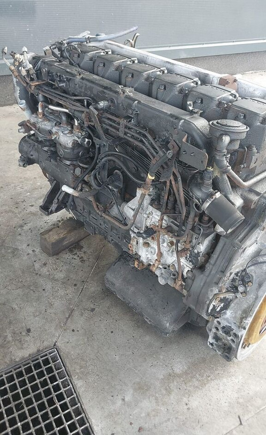 MAN D2876 MAN - Moottori - Bussi: kuva MAN D2876 MAN - Moottori - Bussi MAN D2876 MAN - Moottori - Bussi: kuva MAN D2876 MAN - Moottori - Bussi