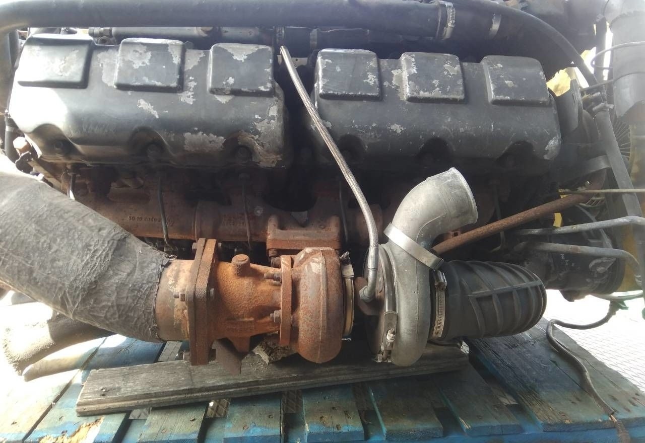 Renault Magnum E-TECH Renault MAGNUM - Moottori - Kuorma-auto: kuva Renault Magnum E-TECH Renault MAGNUM - Moottori - Kuorma-auto Renault Magnum E-TECH Renault MAGNUM - Moottori - Kuorma-auto: kuva Renault Magnum E-TECH Renault MAGNUM - Moottori - Kuorma-auto