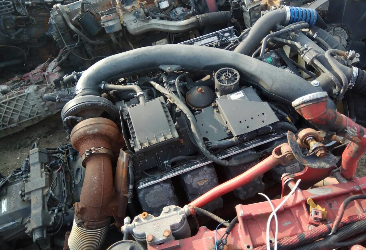 Scania DC 16.02 Scania 4 - series - Moottori - Kuorma-auto: kuva Scania DC 16.02 Scania 4 - series - Moottori - Kuorma-auto Scania DC 16.02 Scania 4 - series - Moottori - Kuorma-auto: kuva Scania DC 16.02 Scania 4 - series - Moottori - Kuorma-auto