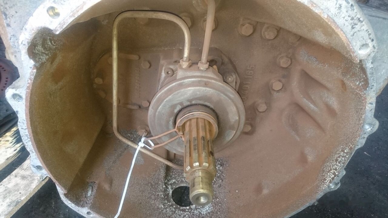 ZF 6S-36 MAN 8.63 8.153 12.163 L2000 - Vaihdelaatikko - Kuorma-auto: kuva ZF 6S-36 MAN 8.63 8.153 12.163 L2000 - Vaihdelaatikko - Kuorma-auto ZF 6S-36 MAN 8.63 8.153 12.163 L2000 - Vaihdelaatikko - Kuorma-auto: kuva ZF 6S-36 MAN 8.63 8.153 12.163 L2000 - Vaihdelaatikko - Kuorma-auto