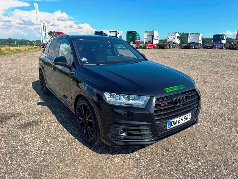 Audi SQ7 Black Edition. panoramo sun roof. . oil heater. head up display. 21" alu weels. night vision. B&O sound system. - Maasturi/ Katumaasturi: kuva Audi SQ7 Black Edition. panoramo sun roof. . oil heater. head up display. 21" alu weels. night vision. B&O sound system. - Maasturi/ Katumaasturi Audi SQ7 Black Edition. panoramo sun roof. . oil heater. head up display. 21" alu weels. night vision. B&O sound system. - Maasturi/ Katumaasturi: kuva Audi SQ7 Black Edition. panoramo sun roof. . oil heater. head up display. 21" alu weels. night vision. B&O sound system. - Maasturi/ Katumaasturi