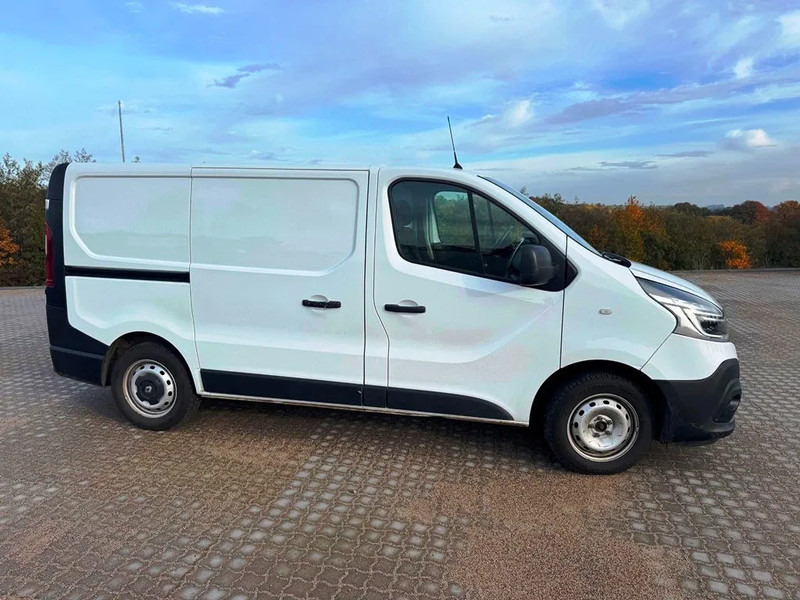 Renault Trafic box - Jakeluauto: kuva Renault Trafic box - Jakeluauto Renault Trafic box - Jakeluauto: kuva Renault Trafic box - Jakeluauto