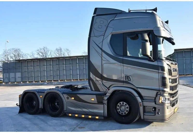 Scania R660 V8 NGS Show Truck . Speciel Interior. Air / Air suspension. Hydr. system - Vetopöytäauto: kuva Scania R660 V8 NGS Show Truck . Speciel Interior. Air / Air suspension. Hydr. system - Vetopöytäauto Scania R660 V8 NGS Show Truck . Speciel Interior. Air / Air suspension. Hydr. system - Vetopöytäauto: kuva Scania R660 V8 NGS Show Truck . Speciel Interior. Air / Air suspension. Hydr. system - Vetopöytäauto