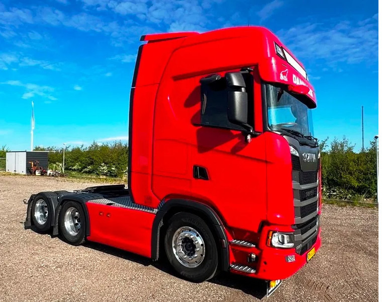 Scania S500 NGS 2950mm. opticruise / Retarder. Air / Air suspension. tank 610+390L - Vetopöytäauto: kuva Scania S500 NGS 2950mm. opticruise / Retarder. Air / Air suspension. tank 610+390L - Vetopöytäauto Scania S500 NGS 2950mm. opticruise / Retarder. Air / Air suspension. tank 610+390L - Vetopöytäauto: kuva Scania S500 NGS 2950mm. opticruise / Retarder. Air / Air suspension. tank 610+390L - Vetopöytäauto