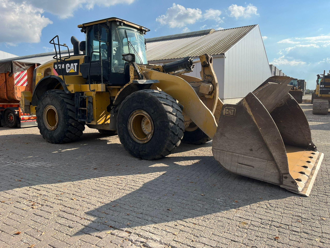 Caterpillar 972M - Pyöräkuormaaja: kuva  Caterpillar 972M - Pyöräkuormaaja Caterpillar 972M - Pyöräkuormaaja: kuva  Caterpillar 972M - Pyöräkuormaaja