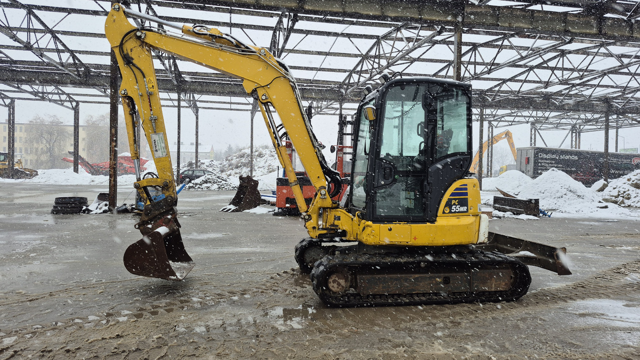 KOMATSU PC55MR-5 E0 - Minikuormaaja: kuva KOMATSU PC55MR-5 E0 - Minikuormaaja KOMATSU PC55MR-5 E0 - Minikuormaaja: kuva KOMATSU PC55MR-5 E0 - Minikuormaaja
