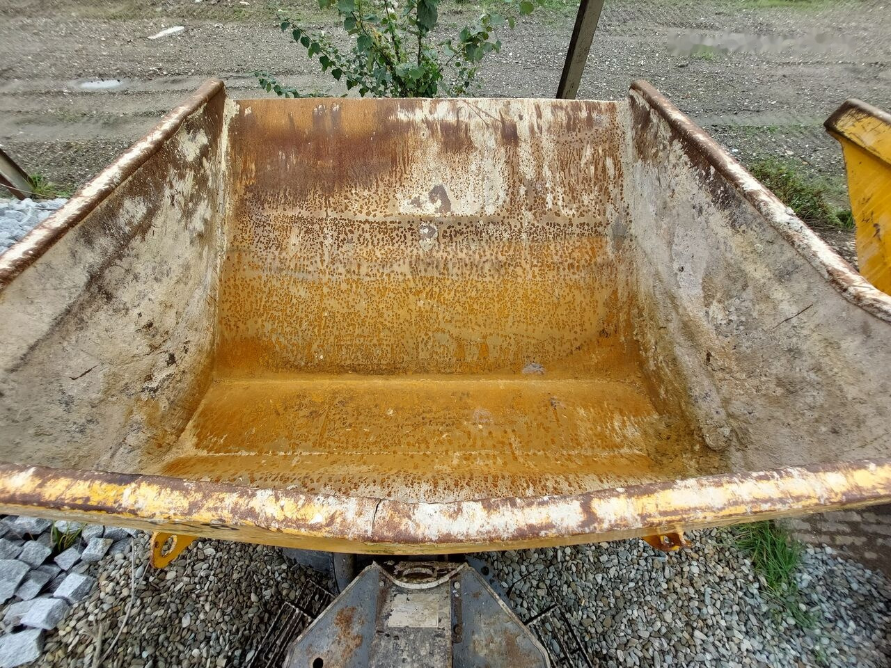 Nivelkippiauto Terex TA6: kuva Nivelkippiauto Terex TA6