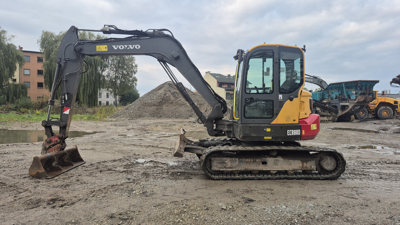 VOLVO ECR88D - Telakaivukone: kuva VOLVO ECR88D - Telakaivukone VOLVO ECR88D - Telakaivukone: kuva VOLVO ECR88D - Telakaivukone