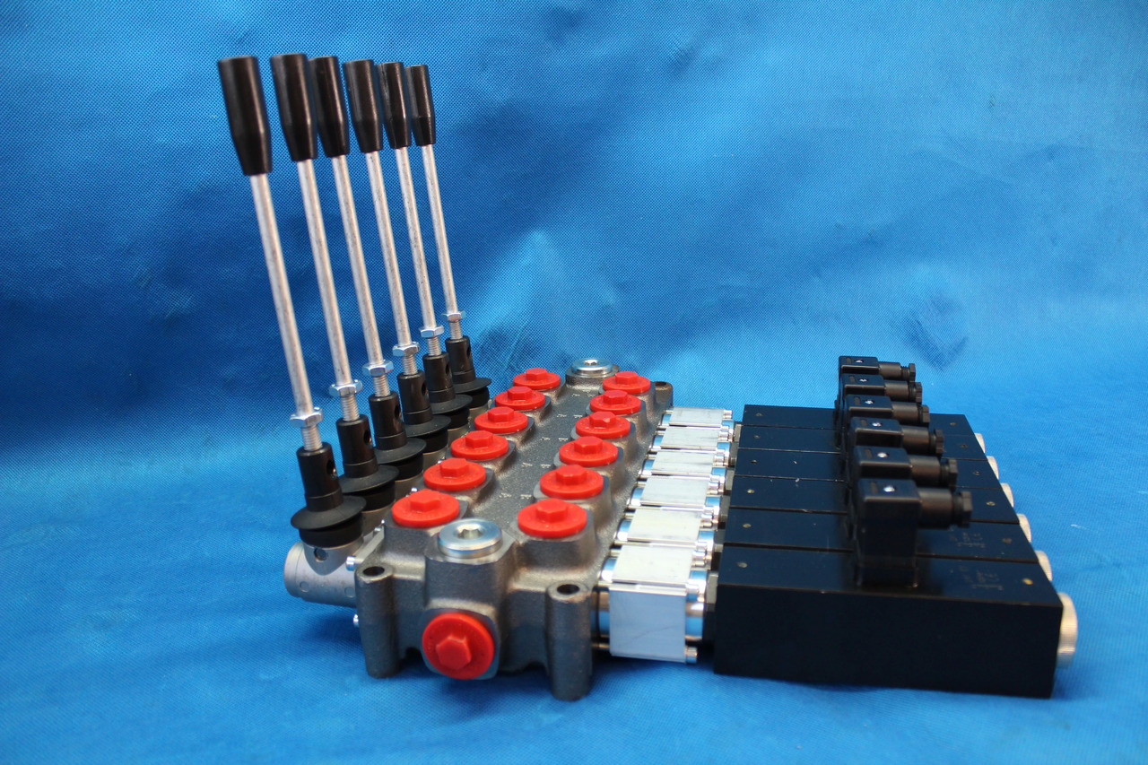 6 Sections Directional Control Valve Galtech Q95 120 l/min 31 GPM Electric solen for HDS-edged and cranes. - Lentokenttälaitteet: kuva 6 Sections Directional Control Valve Galtech Q95 120 l/min 31 GPM Electric solen for HDS-edged and cranes. - Lentokenttälaitteet 6 Sections Directional Control Valve Galtech Q95 120 l/min 31 GPM Electric solen for HDS-edged and cranes. - Lentokenttälaitteet: kuva 6 Sections Directional Control Valve Galtech Q95 120 l/min 31 GPM Electric solen for HDS-edged and cranes. - Lentokenttälaitteet