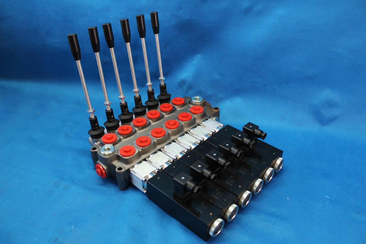 6 Sections Directional Control Valve Galtech Q95 120 l/min 31 GPM Electric solen for HDS-edged and cranes. - Lentokenttälaitteet: kuva 6 Sections Directional Control Valve Galtech Q95 120 l/min 31 GPM Electric solen for HDS-edged and cranes. - Lentokenttälaitteet 6 Sections Directional Control Valve Galtech Q95 120 l/min 31 GPM Electric solen for HDS-edged and cranes. - Lentokenttälaitteet: kuva 6 Sections Directional Control Valve Galtech Q95 120 l/min 31 GPM Electric solen for HDS-edged and cranes. - Lentokenttälaitteet