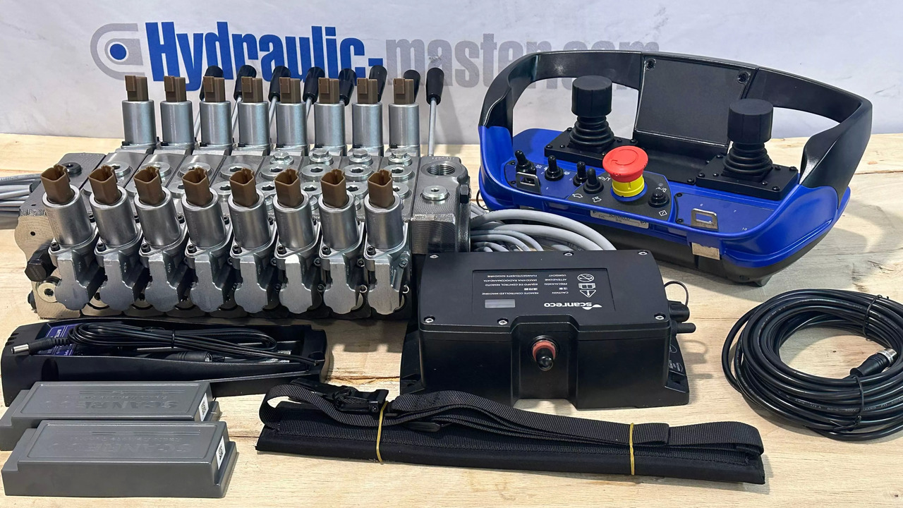 Set Radio Remote Scanreco RC 400 with Valve Palfinger Hiab Cranab Loglift - Metsäperävaunu: kuva Set Radio Remote Scanreco RC 400 with Valve Palfinger Hiab Cranab Loglift - Metsäperävaunu Set Radio Remote Scanreco RC 400 with Valve Palfinger Hiab Cranab Loglift - Metsäperävaunu: kuva Set Radio Remote Scanreco RC 400 with Valve Palfinger Hiab Cranab Loglift - Metsäperävaunu