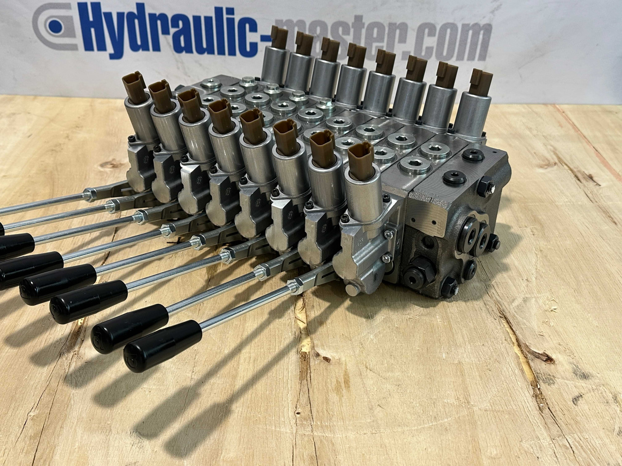Valve Walvoil DPX100 MKG, Palfinger, Fassi, Hiab - Metsäperävaunu: kuva Valve Walvoil DPX100 MKG, Palfinger, Fassi, Hiab - Metsäperävaunu Valve Walvoil DPX100 MKG, Palfinger, Fassi, Hiab - Metsäperävaunu: kuva Valve Walvoil DPX100 MKG, Palfinger, Fassi, Hiab - Metsäperävaunu