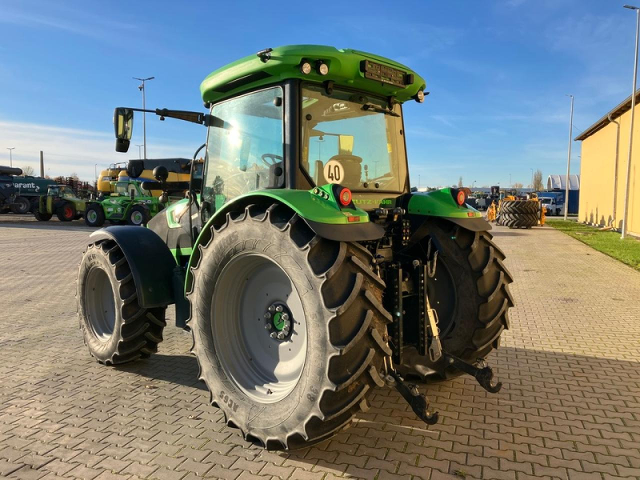 Deutz-Fahr 5120 GS - Traktori: kuva Deutz-Fahr 5120 GS - Traktori Deutz-Fahr 5120 GS - Traktori: kuva Deutz-Fahr 5120 GS - Traktori