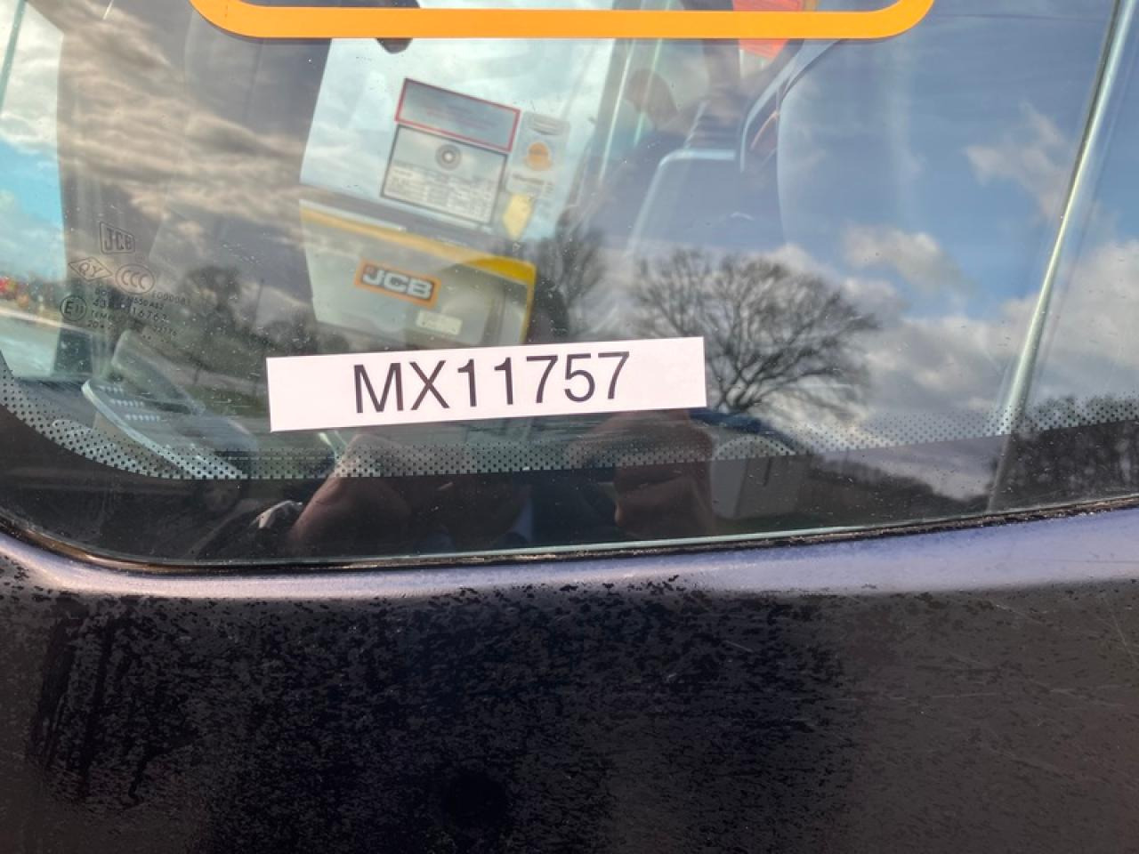 JCB JS145W - Pyöräalustainen kaivinkone: kuva JCB JS145W - Pyöräalustainen kaivinkone JCB JS145W - Pyöräalustainen kaivinkone: kuva JCB JS145W - Pyöräalustainen kaivinkone