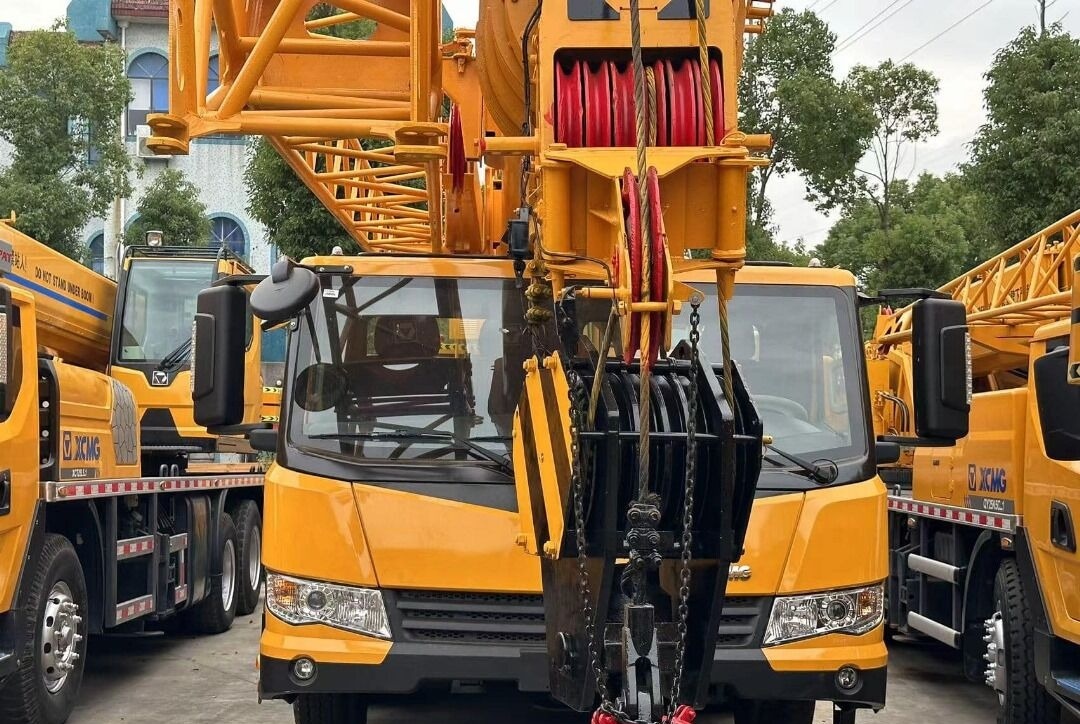 XCMG QY75KC XCT75 75T 75ton 70ton 80ton 50 100 - Ajoneuvonosturi: kuva XCMG QY75KC XCT75 75T 75ton 70ton 80ton 50 100 - Ajoneuvonosturi XCMG QY75KC XCT75 75T 75ton 70ton 80ton 50 100 - Ajoneuvonosturi: kuva XCMG QY75KC XCT75 75T 75ton 70ton 80ton 50 100 - Ajoneuvonosturi