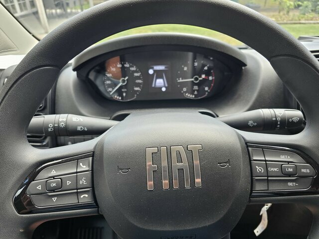 FIAT Ducato 35 MAXI 180 Pritsche Plane 4,90 Meter - Pressukapelli tavara-auto: kuva FIAT Ducato 35 MAXI 180 Pritsche Plane 4,90 Meter - Pressukapelli tavara-auto FIAT Ducato 35 MAXI 180 Pritsche Plane 4,90 Meter - Pressukapelli tavara-auto: kuva FIAT Ducato 35 MAXI 180 Pritsche Plane 4,90 Meter - Pressukapelli tavara-auto