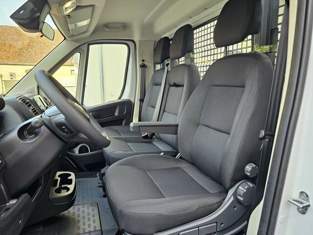 FIAT Ducato MAXI 180 Serie10-9.2 2025 Kipper AHK - Kippilava-auto: kuva FIAT Ducato MAXI 180 Serie10-9.2 2025 Kipper AHK - Kippilava-auto FIAT Ducato MAXI 180 Serie10-9.2 2025 Kipper AHK - Kippilava-auto: kuva FIAT Ducato MAXI 180 Serie10-9.2 2025 Kipper AHK - Kippilava-auto
