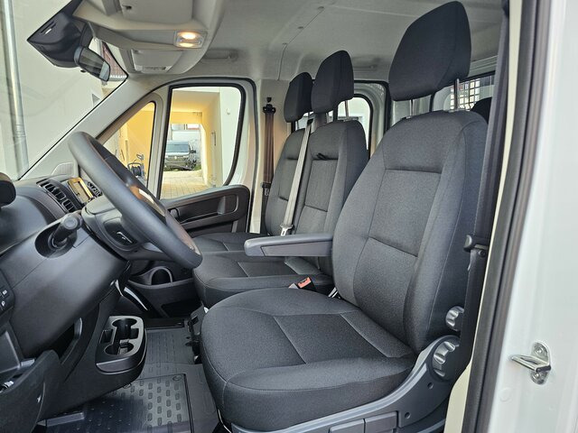 FIAT Ducato MAXI Serie 10 2025 DOKA 3-Seitenkiipper - Kuorma-auto: kuva FIAT Ducato MAXI Serie 10 2025 DOKA 3-Seitenkiipper - Kuorma-auto FIAT Ducato MAXI Serie 10 2025 DOKA 3-Seitenkiipper - Kuorma-auto: kuva FIAT Ducato MAXI Serie 10 2025 DOKA 3-Seitenkiipper - Kuorma-auto