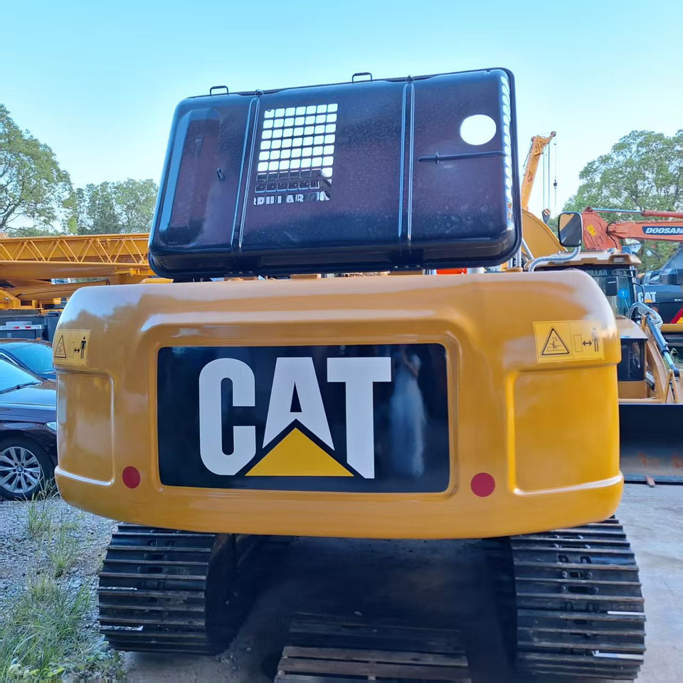 CAT 320D2L Excavator - Telakaivukone: kuva CAT 320D2L Excavator - Telakaivukone CAT 320D2L Excavator - Telakaivukone: kuva CAT 320D2L Excavator - Telakaivukone