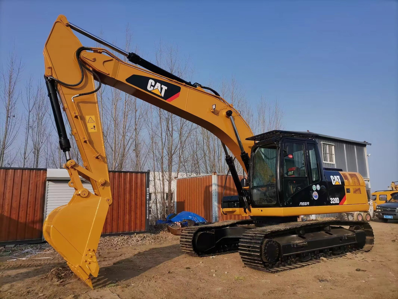 CAT 320DL Excavator - Telakaivukone: kuva CAT 320DL Excavator - Telakaivukone CAT 320DL Excavator - Telakaivukone: kuva CAT 320DL Excavator - Telakaivukone