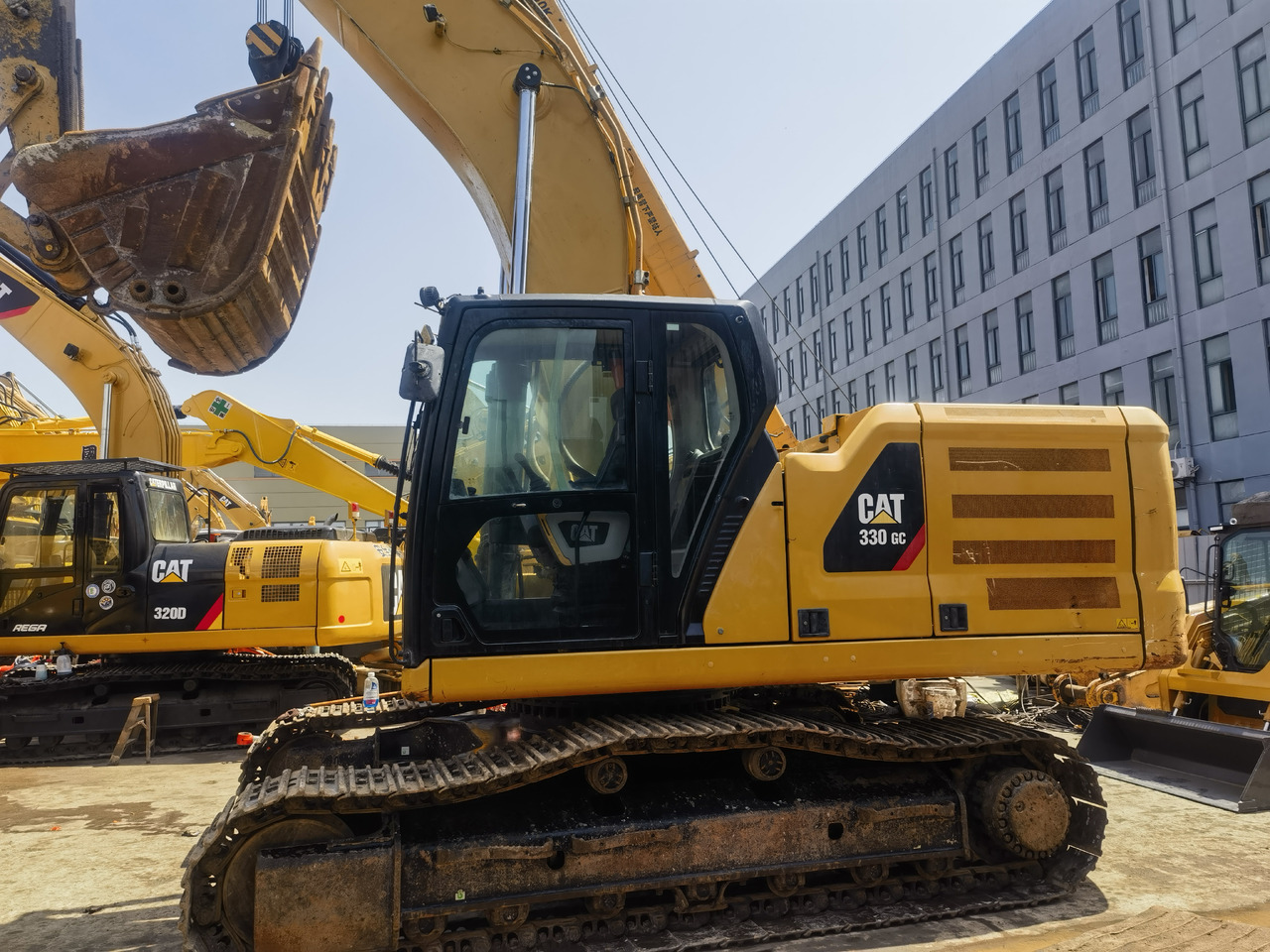 CAT 330GC Excavator - Telakaivukone: kuva  CAT 330GC Excavator - Telakaivukone CAT 330GC Excavator - Telakaivukone: kuva  CAT 330GC Excavator - Telakaivukone