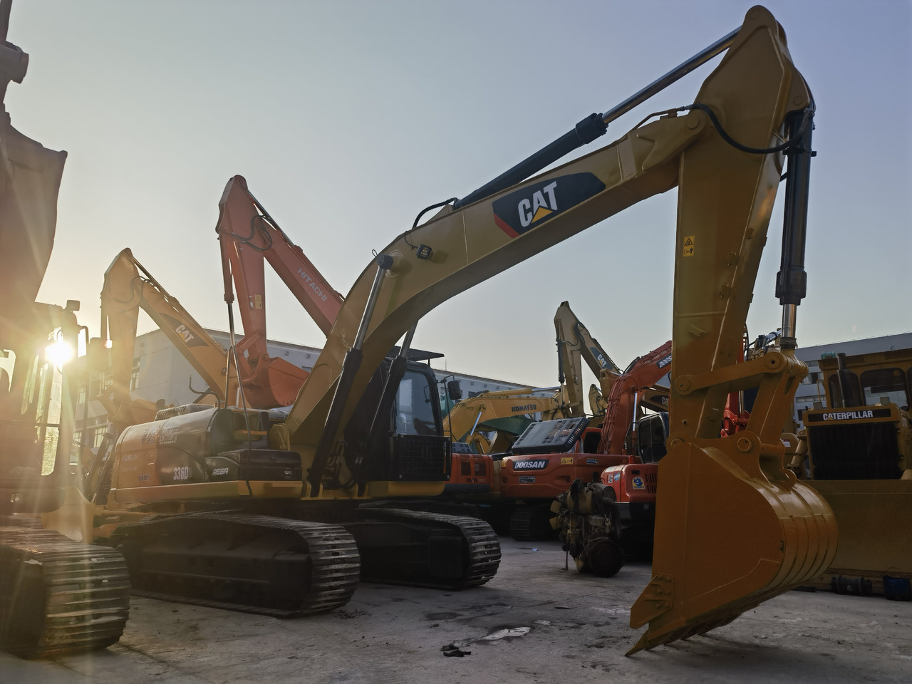 CAT 336D2 Excavator - Kaivuri: kuva CAT 336D2 Excavator - Kaivuri CAT 336D2 Excavator - Kaivuri: kuva CAT 336D2 Excavator - Kaivuri