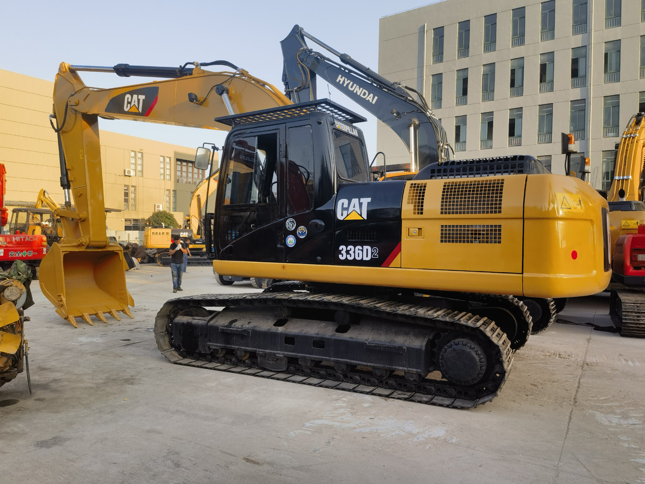 CAT 336D2 Excavator - Kaivuri: kuva CAT 336D2 Excavator - Kaivuri CAT 336D2 Excavator - Kaivuri: kuva CAT 336D2 Excavator - Kaivuri