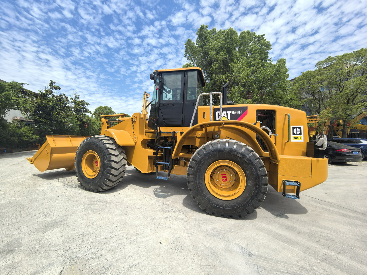 CAT 966H - Pyöräkuormaaja: kuva CAT 966H - Pyöräkuormaaja CAT 966H - Pyöräkuormaaja: kuva CAT 966H - Pyöräkuormaaja