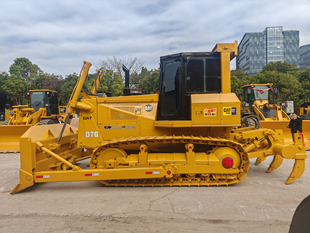 CAT D7G Bulldozer - Puskutraktori: kuva CAT D7G Bulldozer - Puskutraktori CAT D7G Bulldozer - Puskutraktori: kuva CAT D7G Bulldozer - Puskutraktori