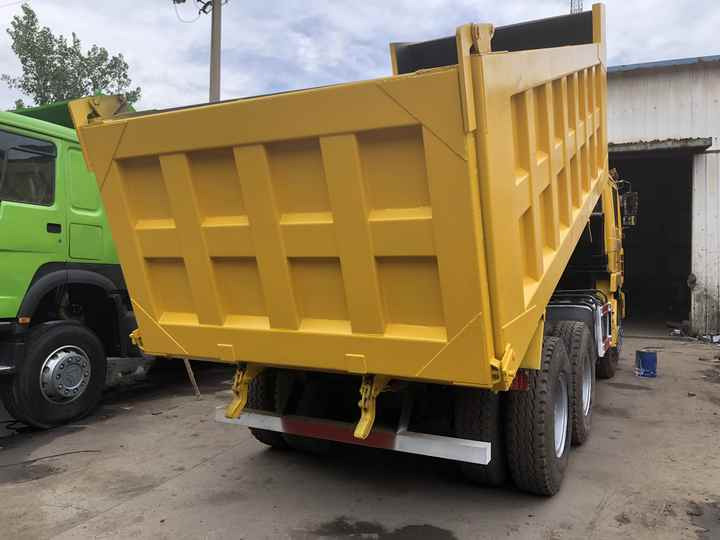 Construction Transportation Equipment Chinese New or Used Dumper Tipper Dump Truck Shacman Dump Truck F3000 6x4 - Kippiauto kuorma-auto: kuva Construction Transportation Equipment Chinese New or Used Dumper Tipper Dump Truck Shacman Dump Truck F3000 6x4 - Kippiauto kuorma-auto Construction Transportation Equipment Chinese New or Used Dumper Tipper Dump Truck Shacman Dump Truck F3000 6x4 - Kippiauto kuorma-auto: kuva Construction Transportation Equipment Chinese New or Used Dumper Tipper Dump Truck Shacman Dump Truck F3000 6x4 - Kippiauto kuorma-auto
