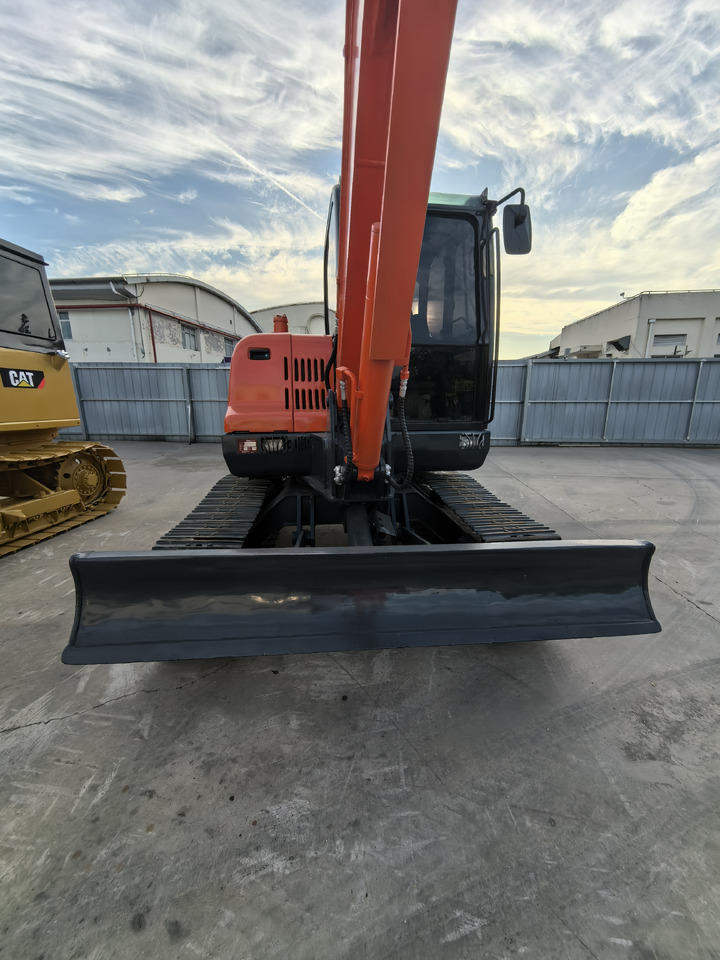 Doosan Dx60  Crawler Excavator - Telakaivukone: kuva  Doosan Dx60  Crawler Excavator - Telakaivukone Doosan Dx60  Crawler Excavator - Telakaivukone: kuva  Doosan Dx60  Crawler Excavator - Telakaivukone