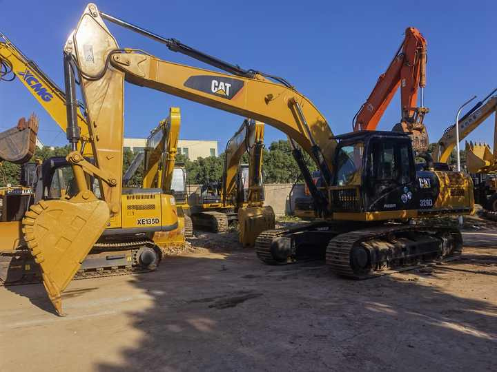 Good condition high efficient Used CAT 329D Excavator Second hand 29 ton Heavy excavator second-hand excavator - Telakaivukone: kuva Good condition high efficient Used CAT 329D Excavator Second hand 29 ton Heavy excavator second-hand excavator - Telakaivukone Good condition high efficient Used CAT 329D Excavator Second hand 29 ton Heavy excavator second-hand excavator - Telakaivukone: kuva Good condition high efficient Used CAT 329D Excavator Second hand 29 ton Heavy excavator second-hand excavator - Telakaivukone