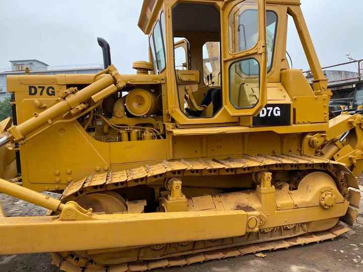 High Performance and Excellent Condition Used CAT D7G Crawler Bulldozer Original Caterpillar for sale in stock - Puskutraktori: kuva High Performance and Excellent Condition Used CAT D7G Crawler Bulldozer Original Caterpillar for sale in stock - Puskutraktori High Performance and Excellent Condition Used CAT D7G Crawler Bulldozer Original Caterpillar for sale in stock - Puskutraktori: kuva High Performance and Excellent Condition Used CAT D7G Crawler Bulldozer Original Caterpillar for sale in stock - Puskutraktori