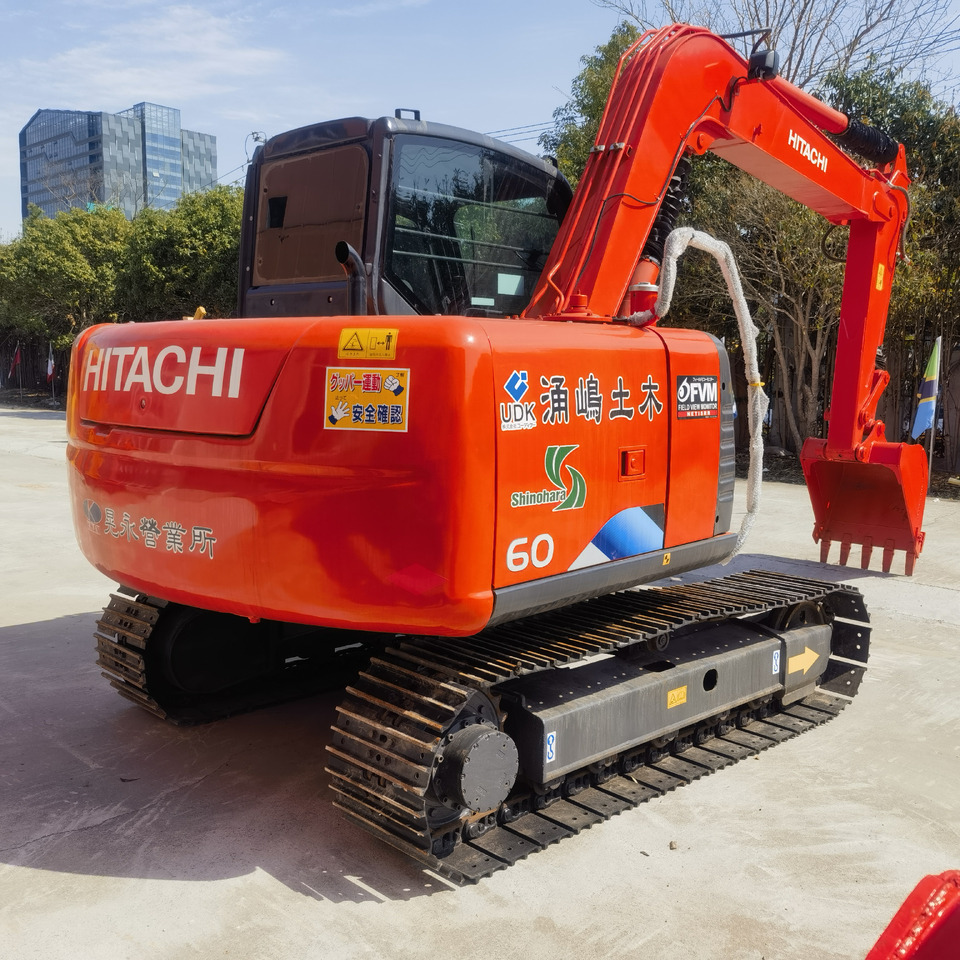 Hitachi ZX60 Excavator - Telakaivukone: kuva Hitachi ZX60 Excavator - Telakaivukone Hitachi ZX60 Excavator - Telakaivukone: kuva Hitachi ZX60 Excavator - Telakaivukone
