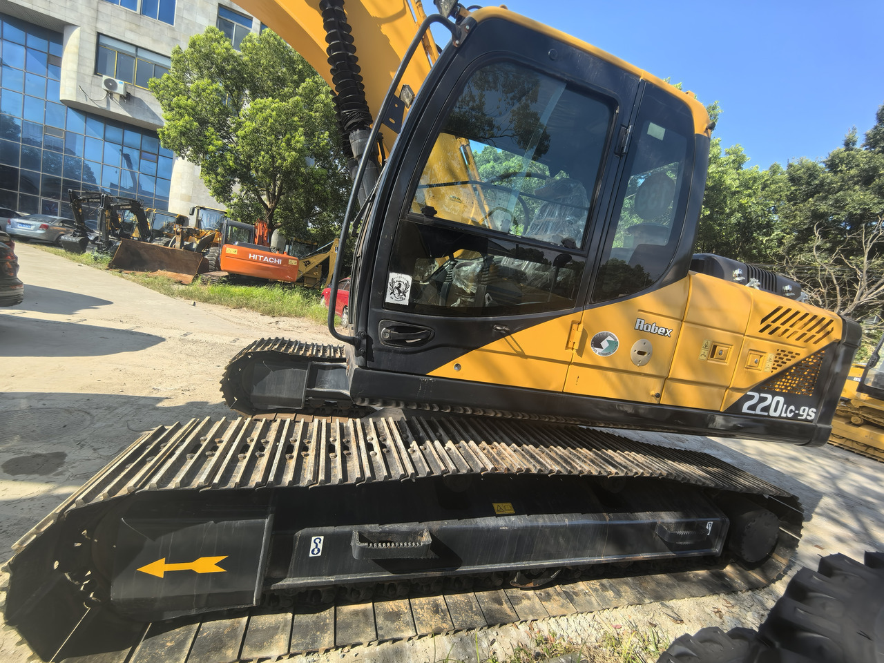 Hyundai 220lc-9s excavator - Pyöräalustainen kaivinkone: kuva Hyundai 220lc-9s excavator - Pyöräalustainen kaivinkone Hyundai 220lc-9s excavator - Pyöräalustainen kaivinkone: kuva Hyundai 220lc-9s excavator - Pyöräalustainen kaivinkone