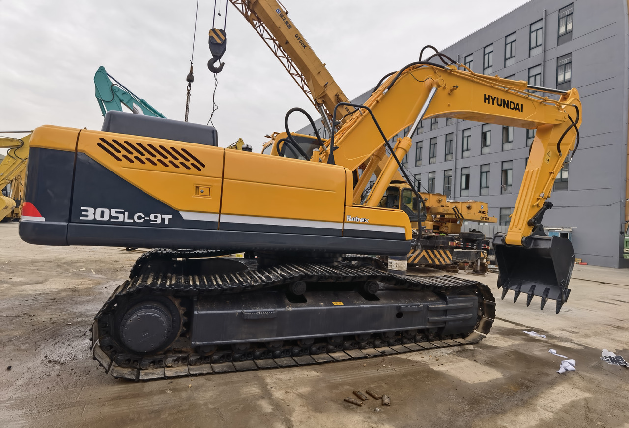 Hyundai 305LC-9T Excavator - Telakaivukone: kuva Hyundai 305LC-9T Excavator - Telakaivukone Hyundai 305LC-9T Excavator - Telakaivukone: kuva Hyundai 305LC-9T Excavator - Telakaivukone