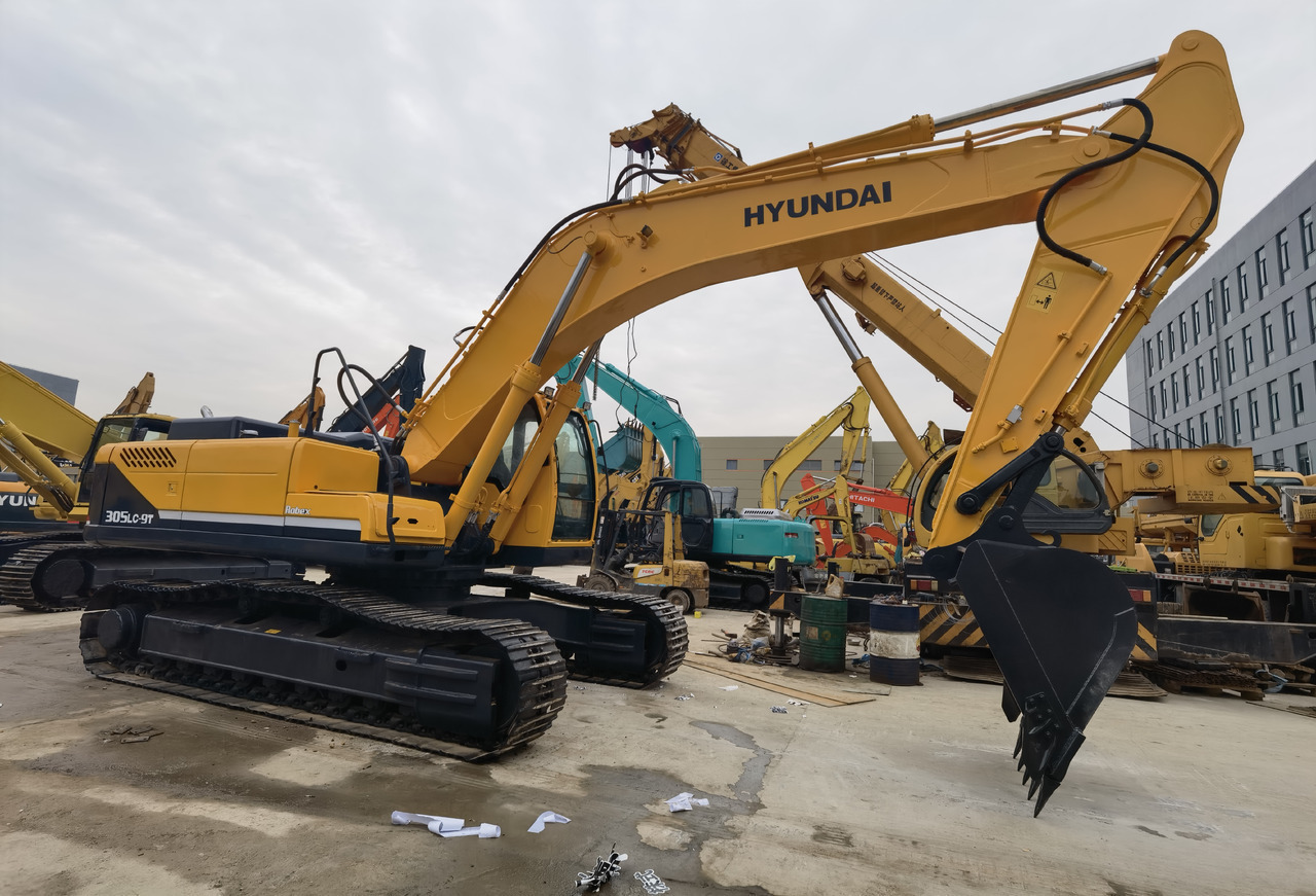 Hyundai 305LC-9T Excavator - Telakaivukone: kuva Hyundai 305LC-9T Excavator - Telakaivukone Hyundai 305LC-9T Excavator - Telakaivukone: kuva Hyundai 305LC-9T Excavator - Telakaivukone