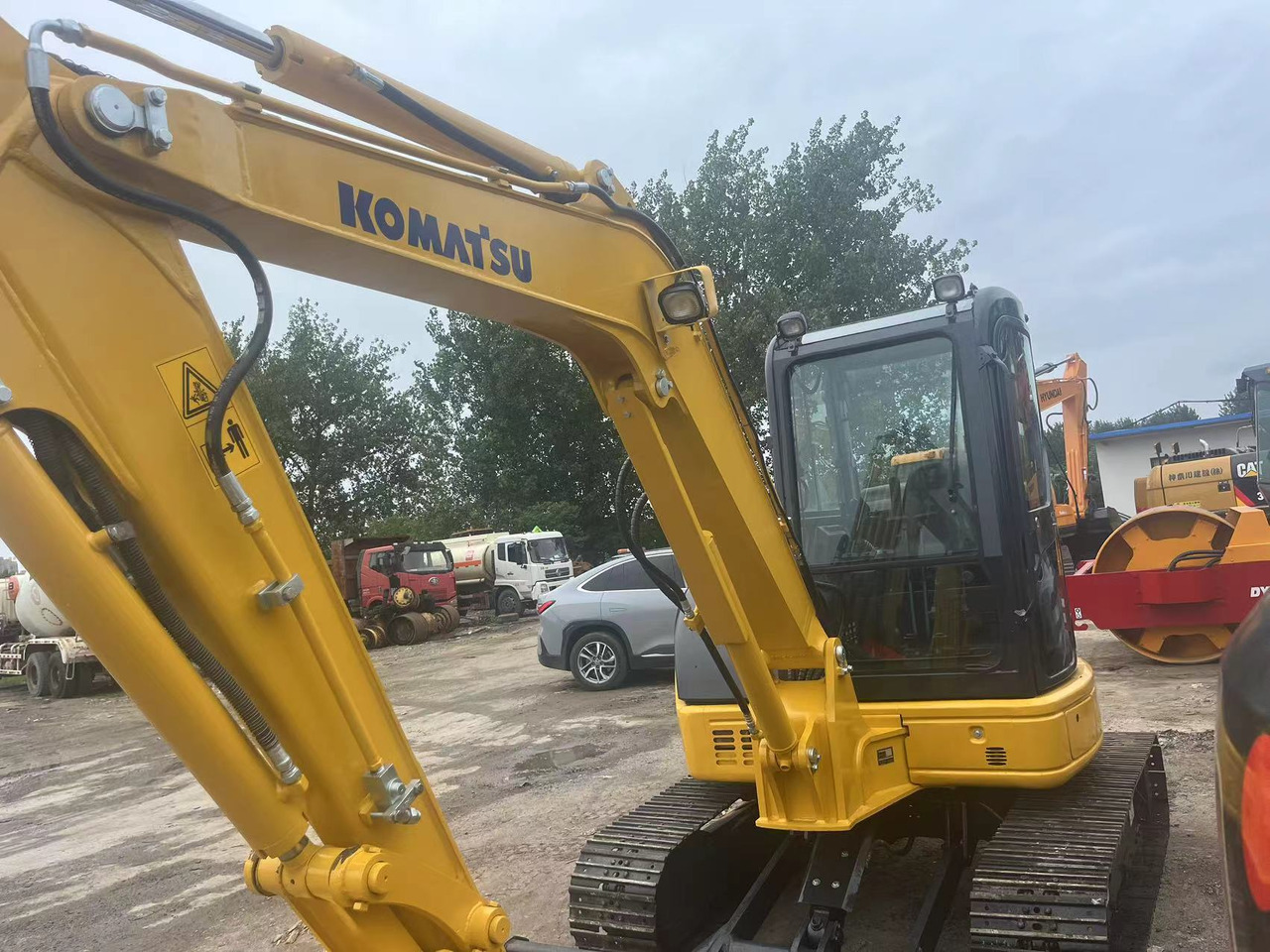 Komatsu PC55MR - Minikuormaaja: kuva Komatsu PC55MR - Minikuormaaja Komatsu PC55MR - Minikuormaaja: kuva Komatsu PC55MR - Minikuormaaja