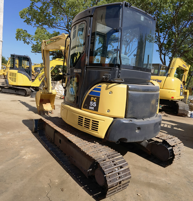 Komatsu PC55MR - Minikuormaaja: kuva Komatsu PC55MR - Minikuormaaja Komatsu PC55MR - Minikuormaaja: kuva Komatsu PC55MR - Minikuormaaja