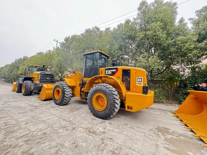 Loader Wheel Loader With Automatic Caterpillar 966H Engine High Operating Efficiency cat966H FOR SALE - Pyöräkuormaaja: kuva Loader Wheel Loader With Automatic Caterpillar 966H Engine High Operating Efficiency cat966H FOR SALE - Pyöräkuormaaja Loader Wheel Loader With Automatic Caterpillar 966H Engine High Operating Efficiency cat966H FOR SALE - Pyöräkuormaaja: kuva Loader Wheel Loader With Automatic Caterpillar 966H Engine High Operating Efficiency cat966H FOR SALE - Pyöräkuormaaja