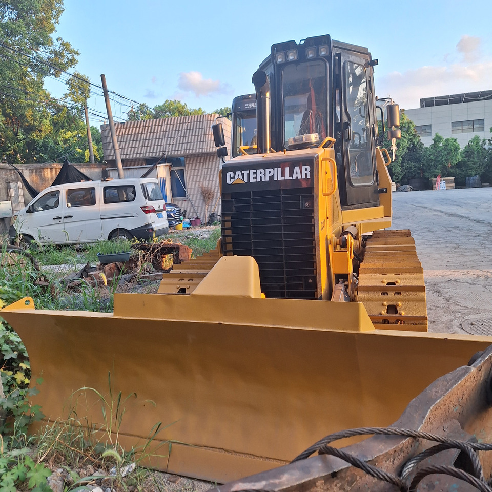 Puskutraktori used caterpillar cat D5k bulldozer: kuva Puskutraktori used caterpillar cat D5k bulldozer