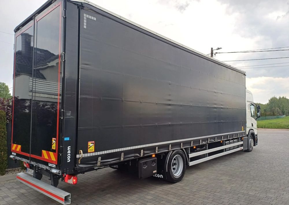 Vetopöytäauto Scania P280 klima postoiowa: kuva Vetopöytäauto Scania P280 klima postoiowa Vetopöytäauto Scania P280 klima postoiowa: kuva Vetopöytäauto Scania P280 klima postoiowa