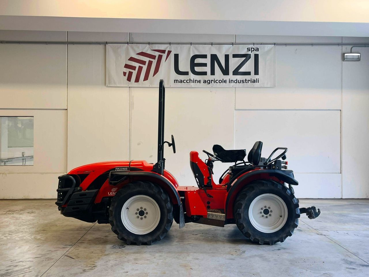 ANTONIO CARRARO SRH 9800 - Traktori: kuva ANTONIO CARRARO SRH 9800 - Traktori ANTONIO CARRARO SRH 9800 - Traktori: kuva ANTONIO CARRARO SRH 9800 - Traktori