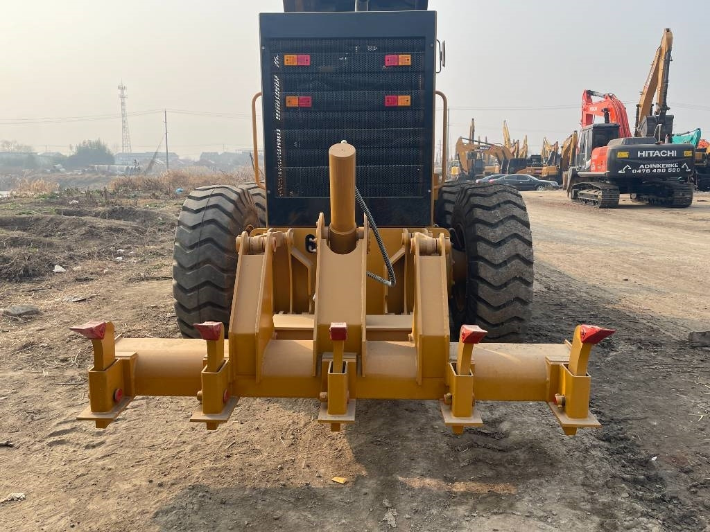 CAT 140 K - Tiehöylä: kuva CAT 140 K - Tiehöylä CAT 140 K - Tiehöylä: kuva CAT 140 K - Tiehöylä