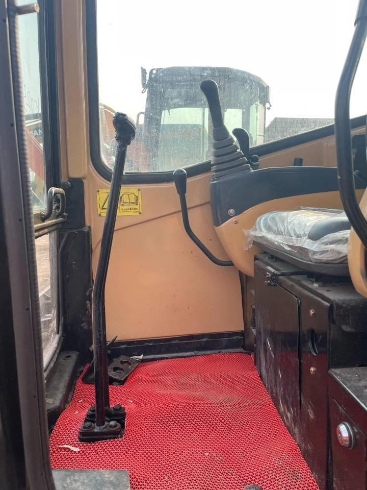 CAT 303 - Minikuormaaja: kuva CAT 303 - Minikuormaaja CAT 303 - Minikuormaaja: kuva CAT 303 - Minikuormaaja