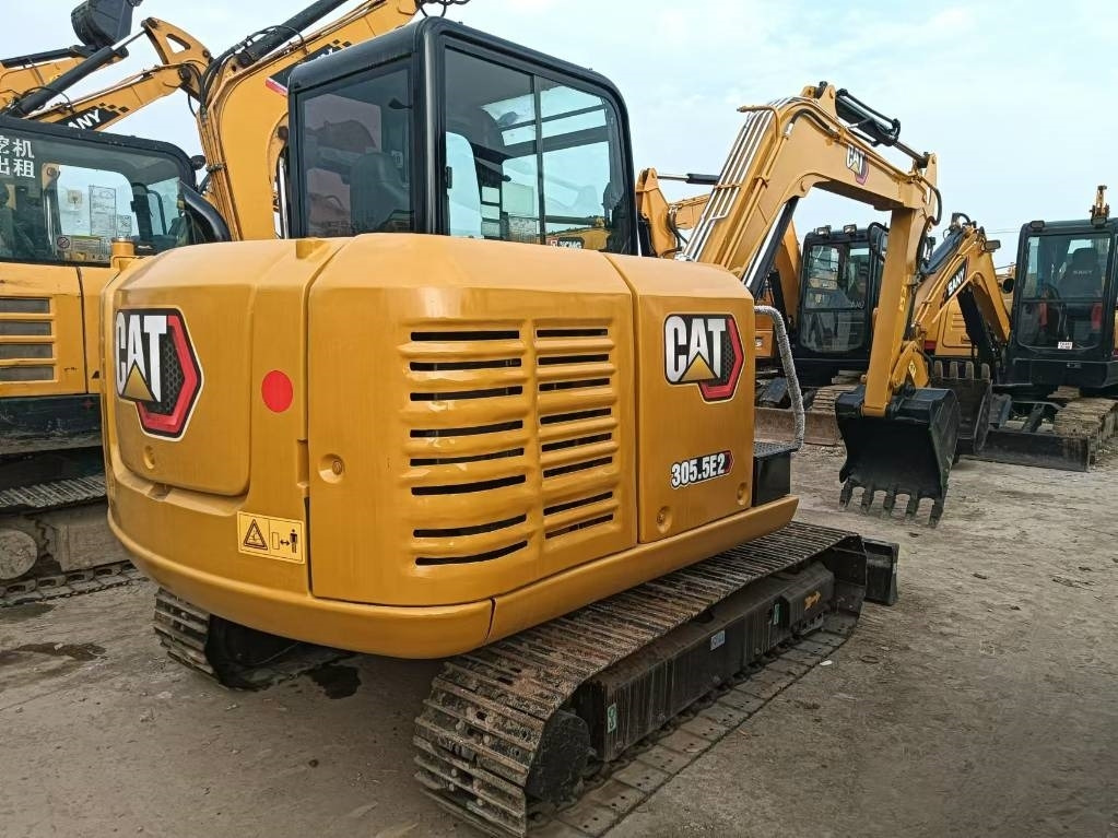 CAT 305.5 - Minikuormaaja: kuva CAT 305.5 - Minikuormaaja CAT 305.5 - Minikuormaaja: kuva CAT 305.5 - Minikuormaaja