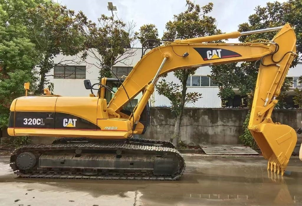 CAT 320 C - Telakaivukone: kuva CAT 320 C - Telakaivukone CAT 320 C - Telakaivukone: kuva CAT 320 C - Telakaivukone